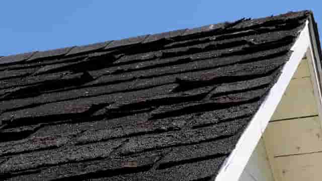 8 signs you need a new roof