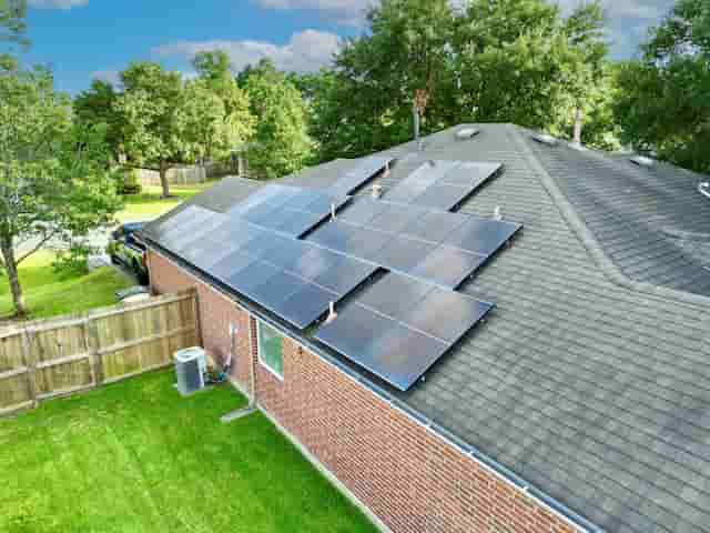 How many solar panels do I need to power my house?